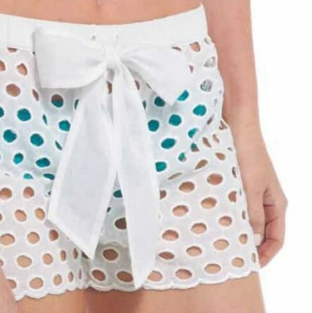 Mud Pie Heidi Eyelet Shorts White NWT Scalloped Hem Boho Beach Cover Up Small
